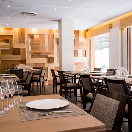 Hotel Restaurant Mont Champ Du Feu 4*