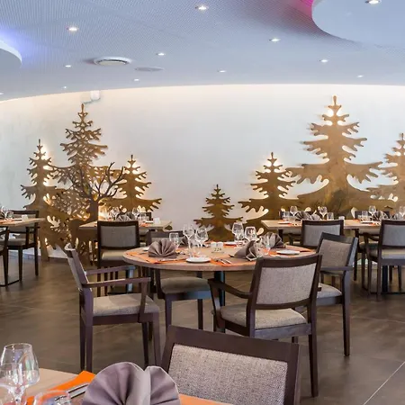 Restaurant Mont Champ Du Feu Otel 4*